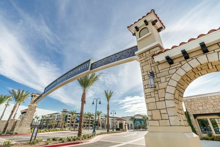 Arched entrance to the California Baptist University campus